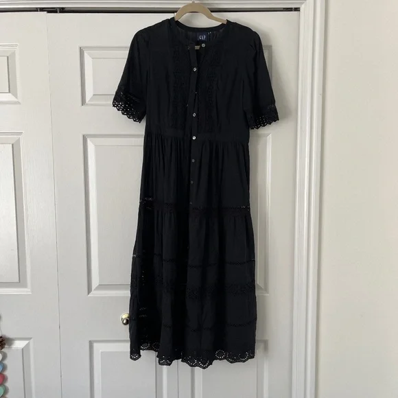 GAP black lace trim maxi dress size S - Picture 1 of 2